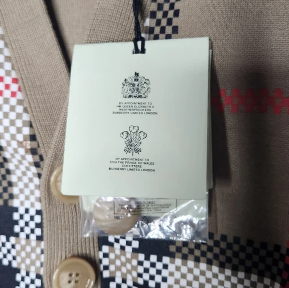 Burberry Boy's Johnny Check-Print Cardigan Wool Sweater NWT - Picture 7 of 8